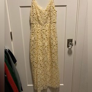 ASTR The Label Yellow Lace Midi Party Dress M